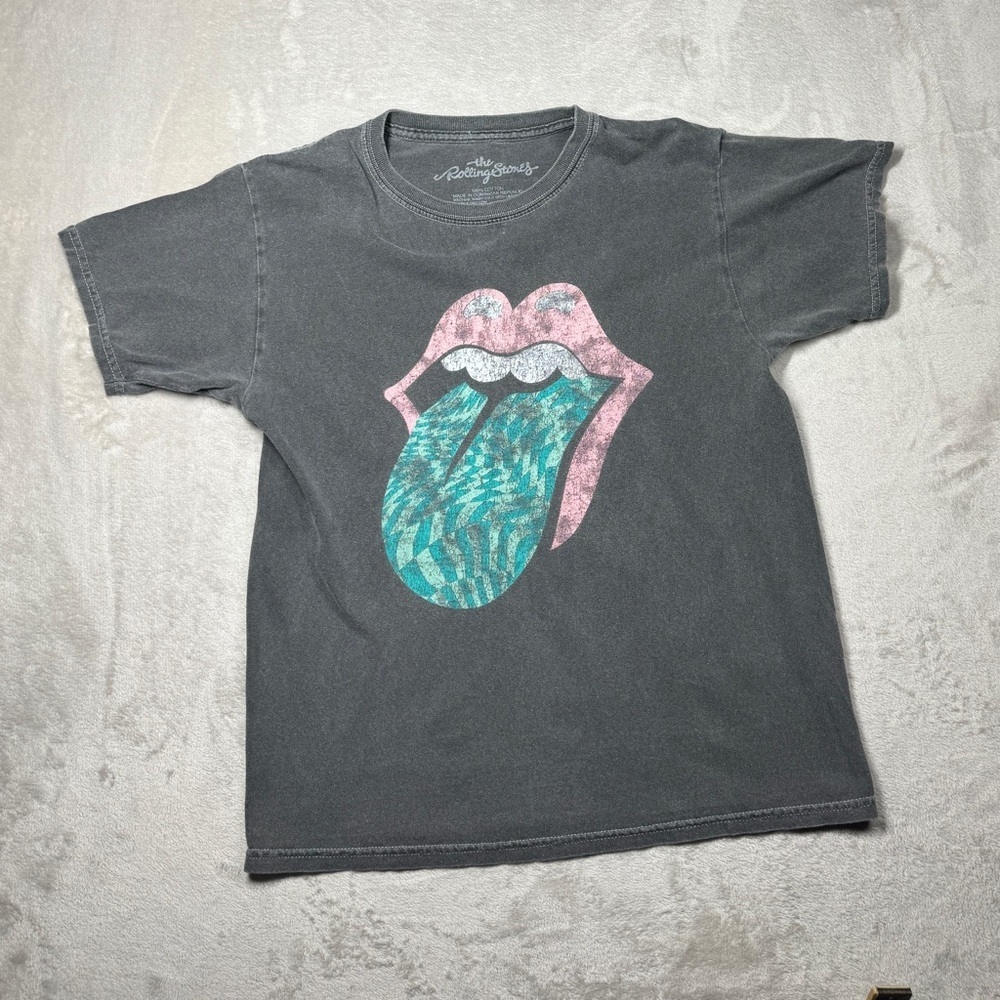 The Rolling Stones Women’s 100% Cotton Worn-In Hot Lips Grey Band T-Shirt Large